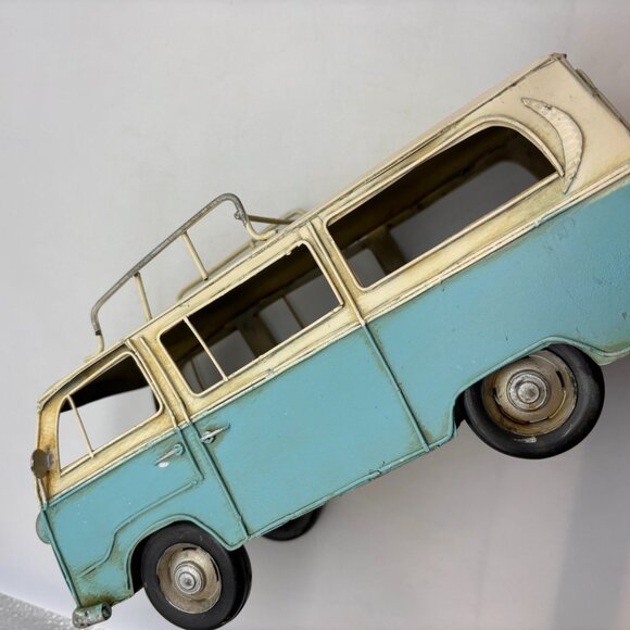 Vintage Old Fashioned Retro Beach Travel Van Metal Model Blue/White - Picture 16 of 16